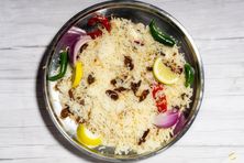 نفر رز بشاور