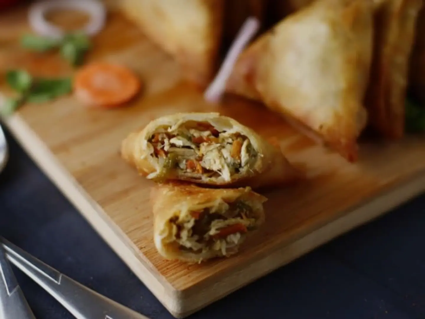 سمبوسه دجاج