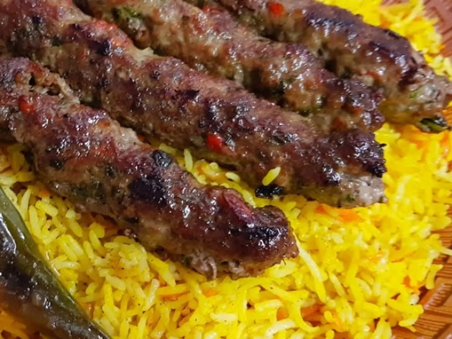 كباب دجاج مع الرز - نفر