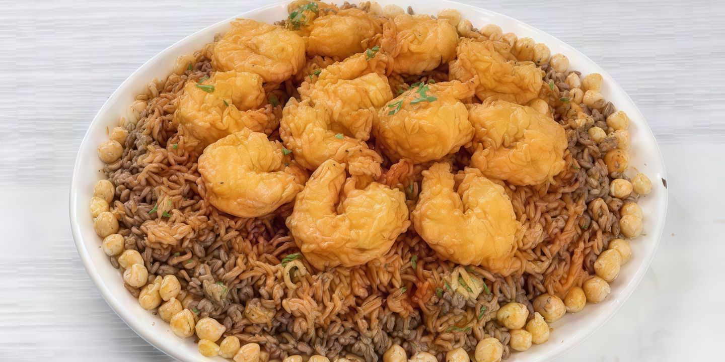 صحن كشري وسط