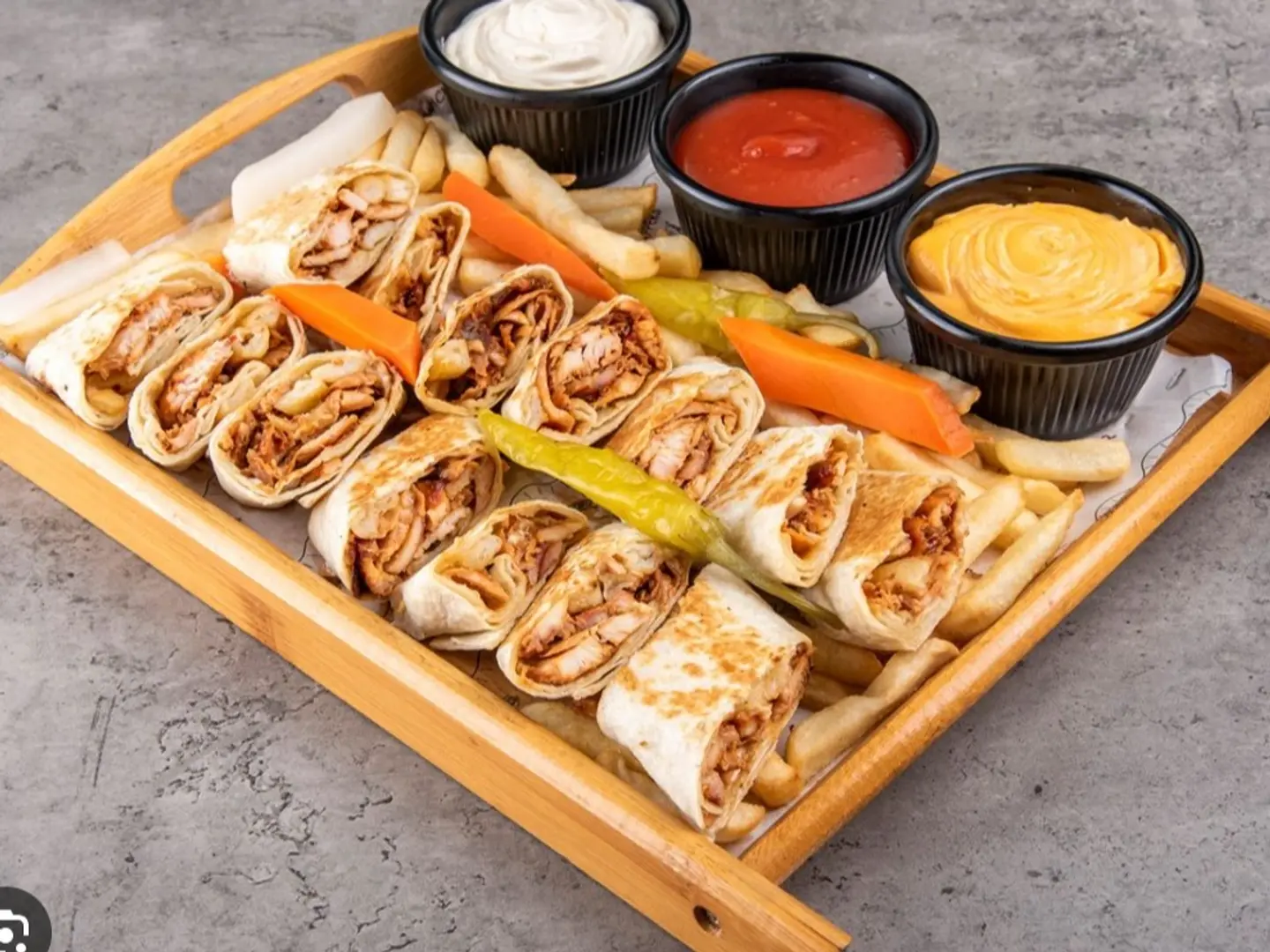 شاورما الذهبي