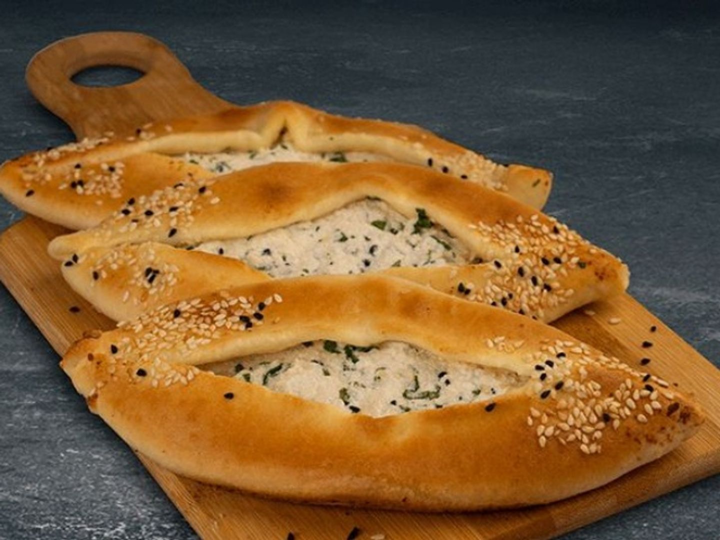 فطيرة مكس جبن