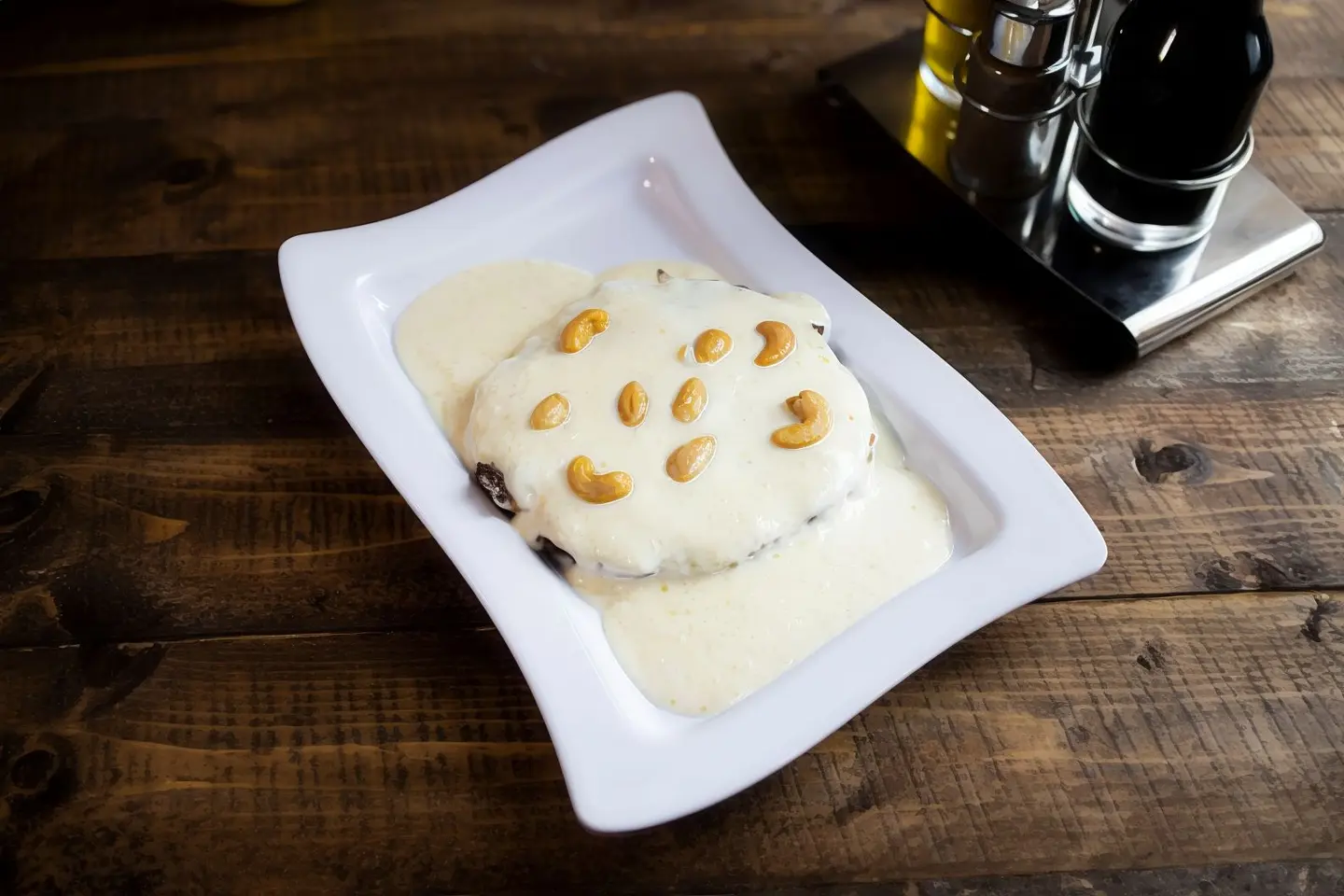 Kofta With Yogurt And Nuts