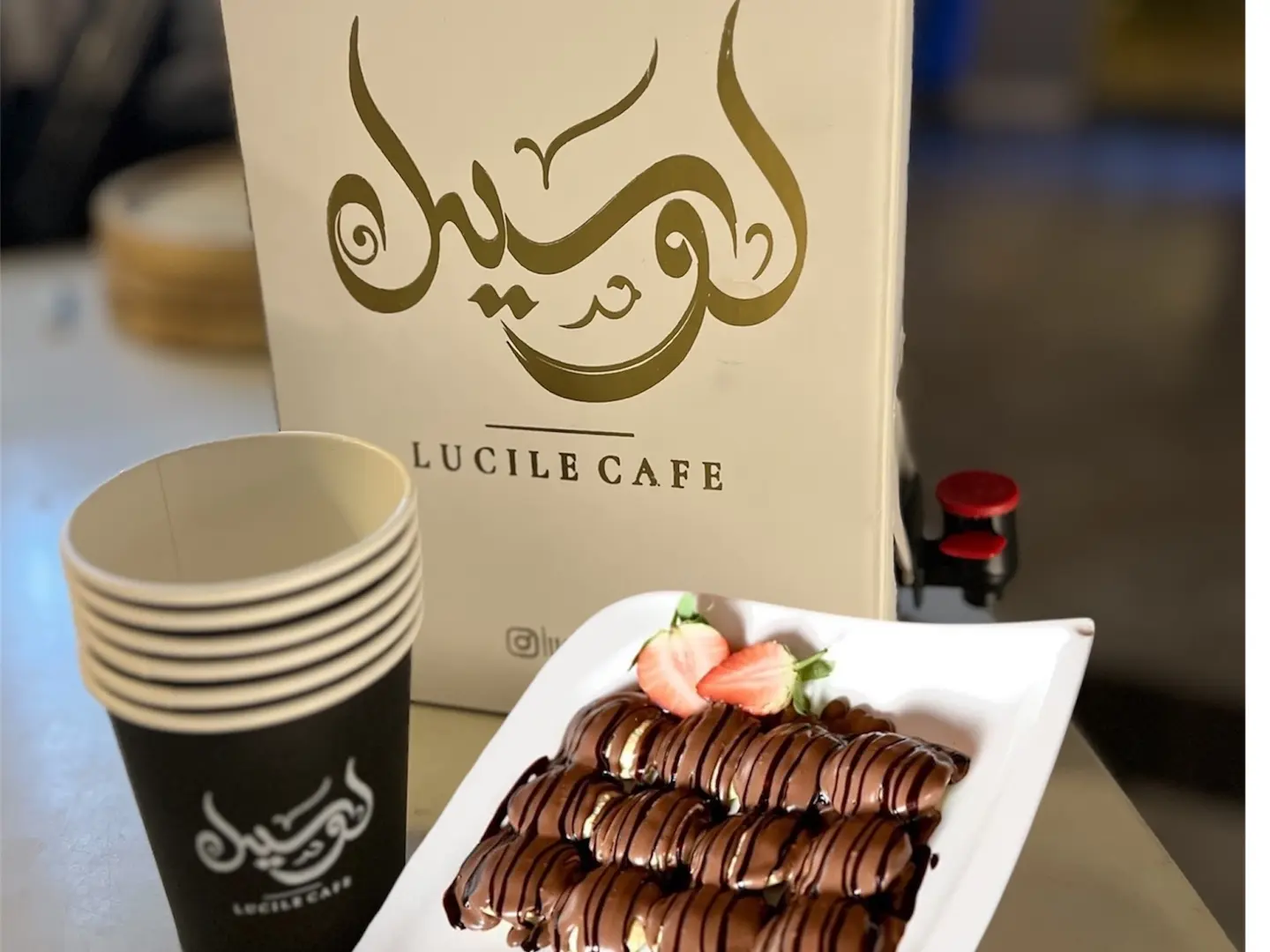 Coffee Box With Mini Chocolate Pancakes