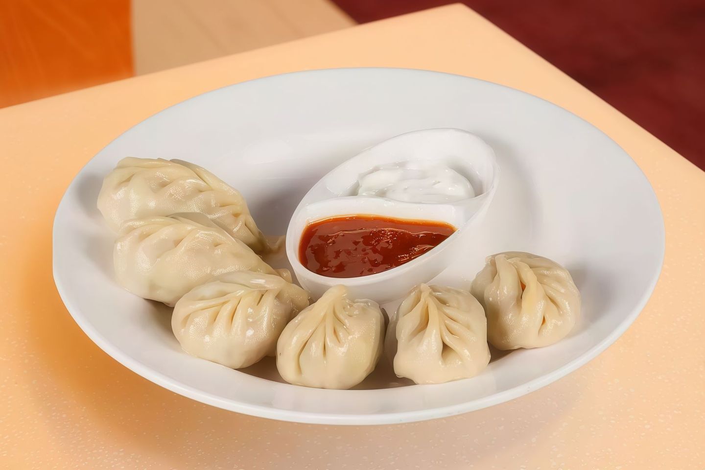 Vegetable Momos 6 Pcs