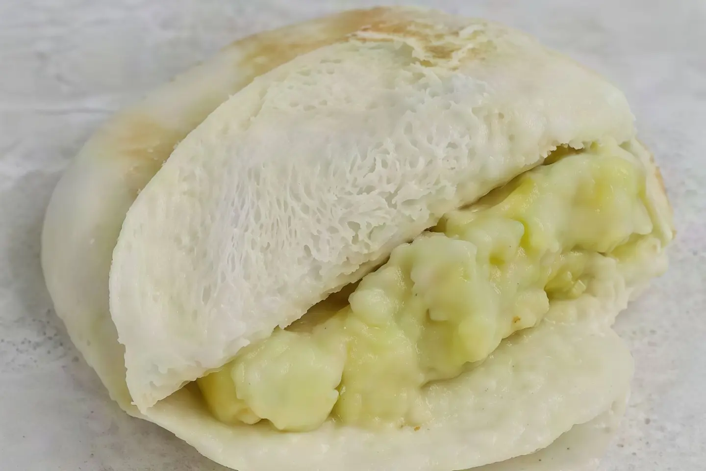 ساندوتش بطاطس مهروسه