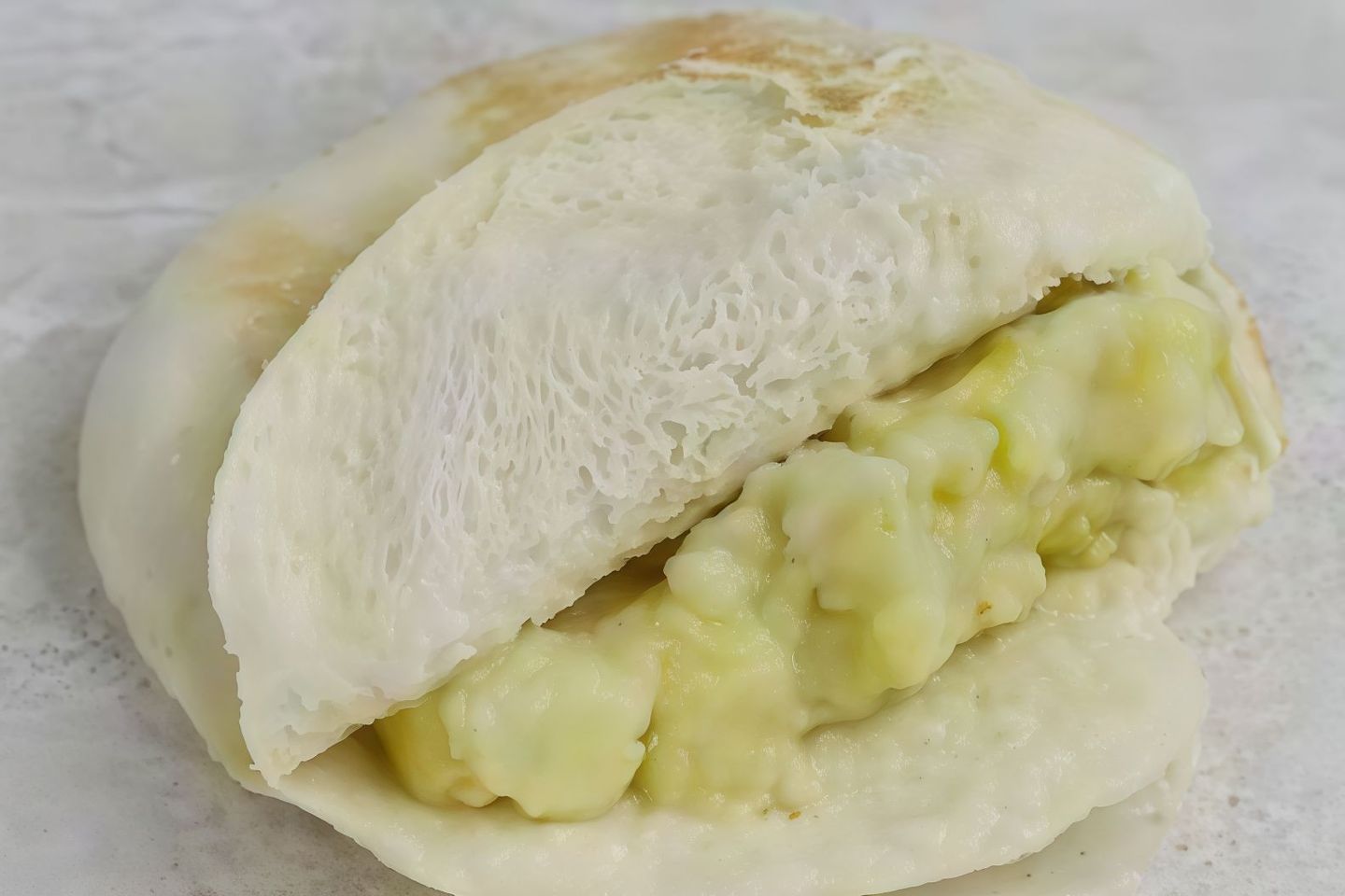 ساندوتش بطاطس مهروسه