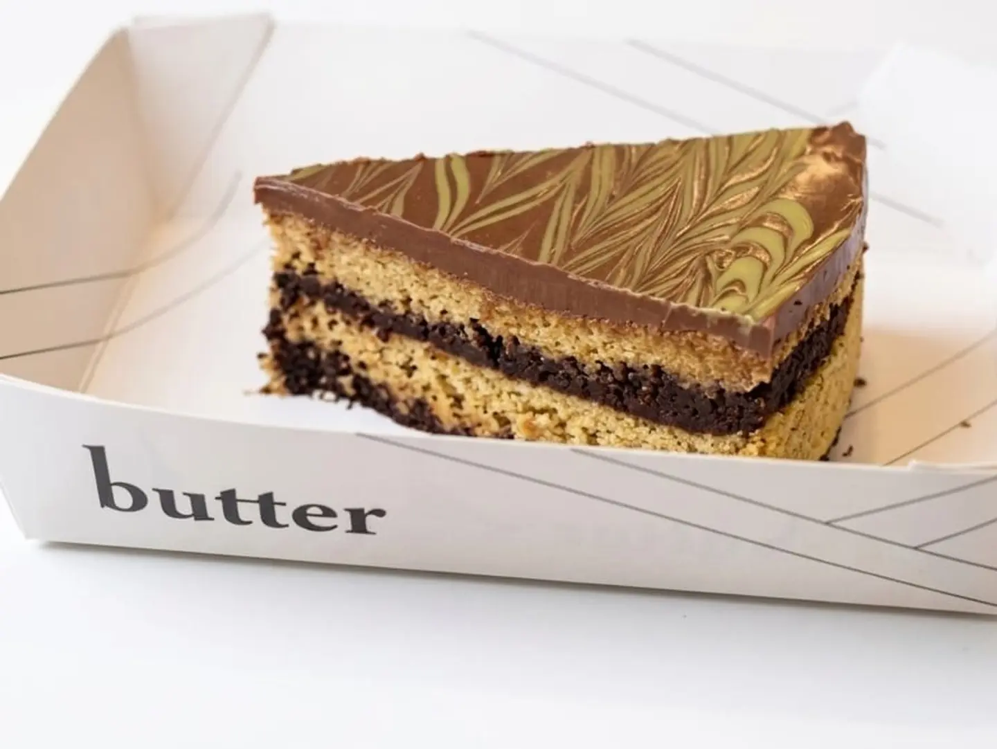 Dubai Cake