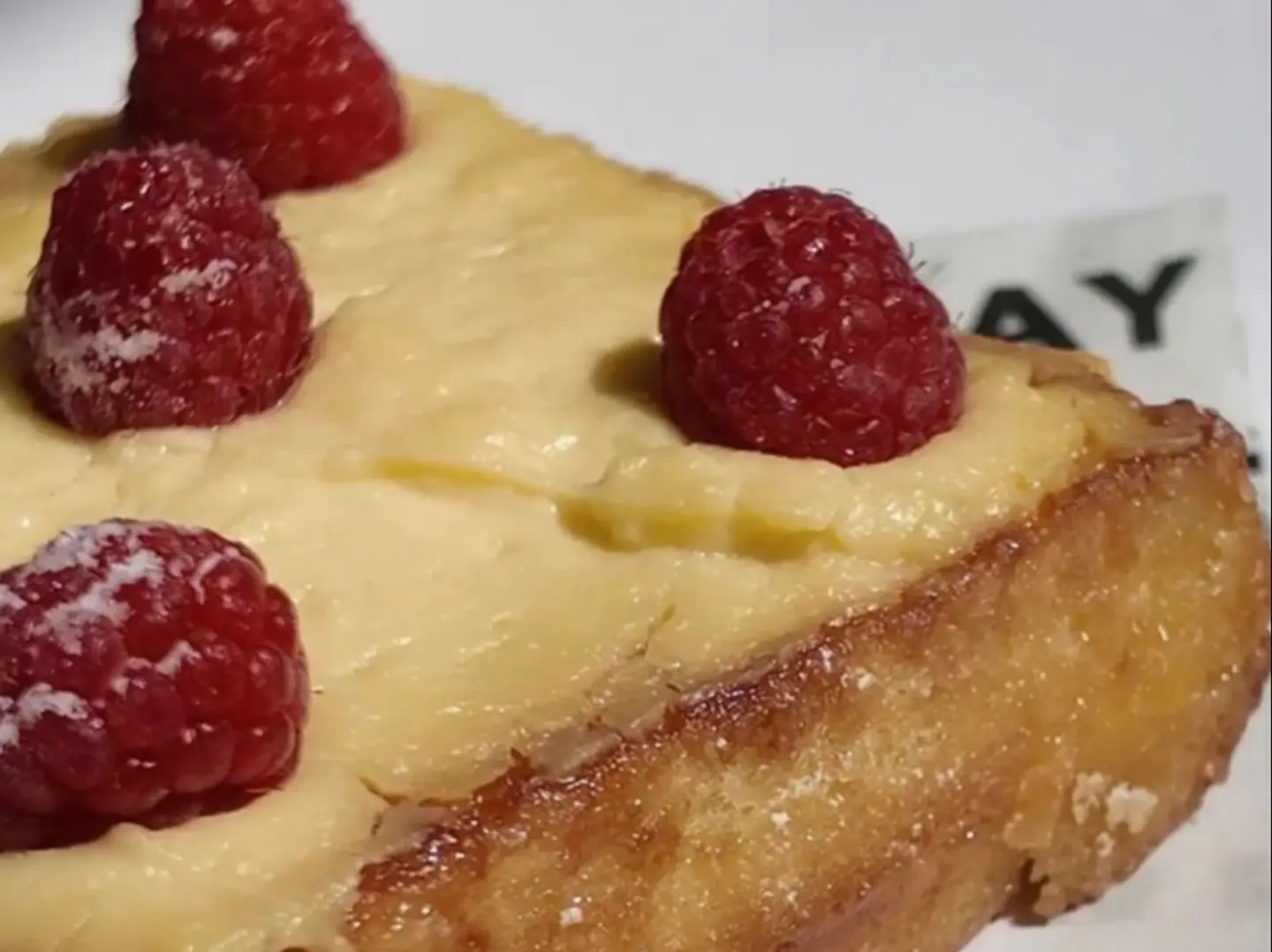 فرنش توست كاسترد