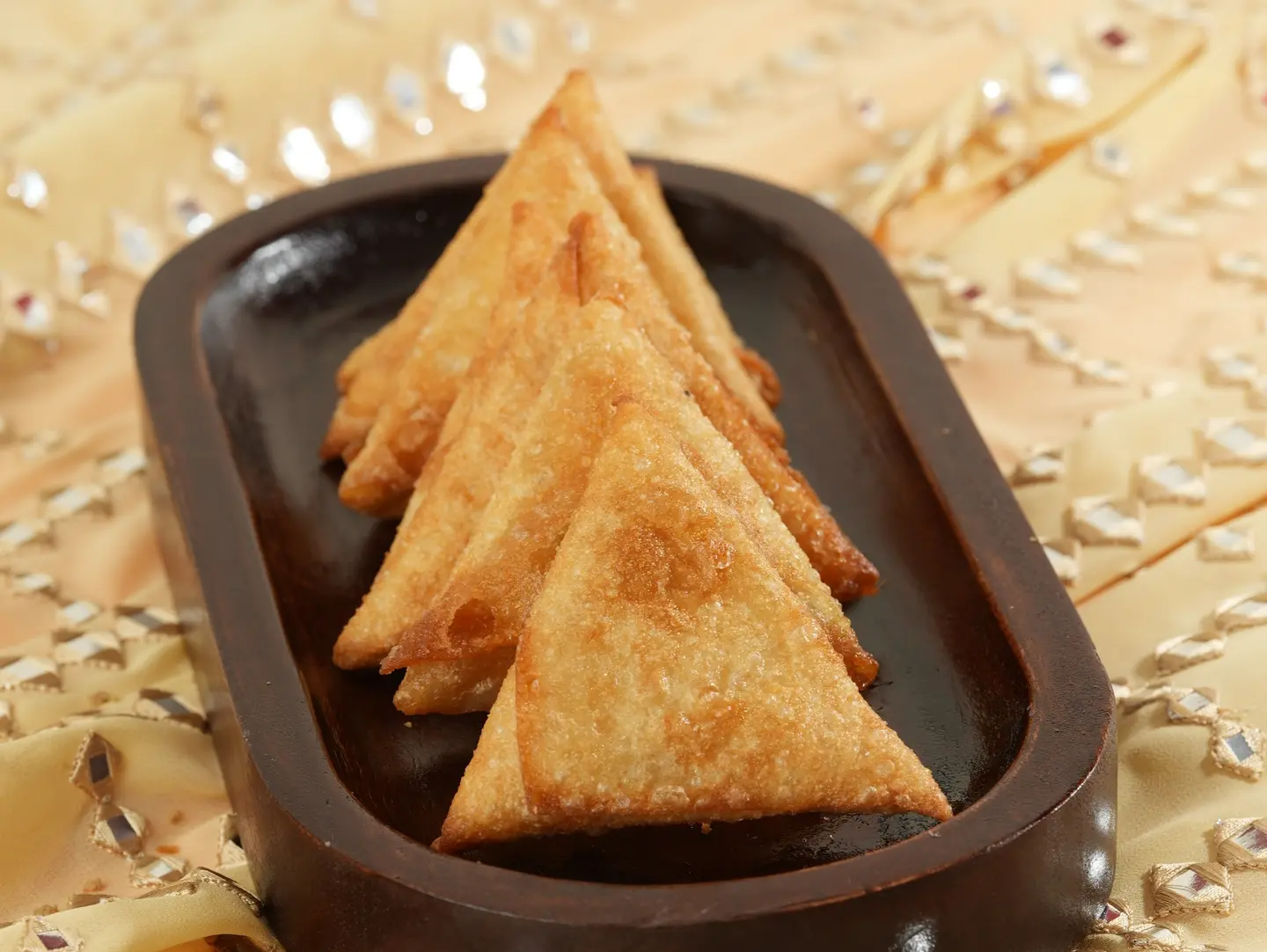 سمبوسة دجاج 18قطع