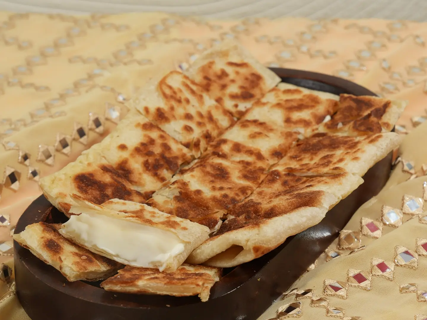 مطبق جبن السائل