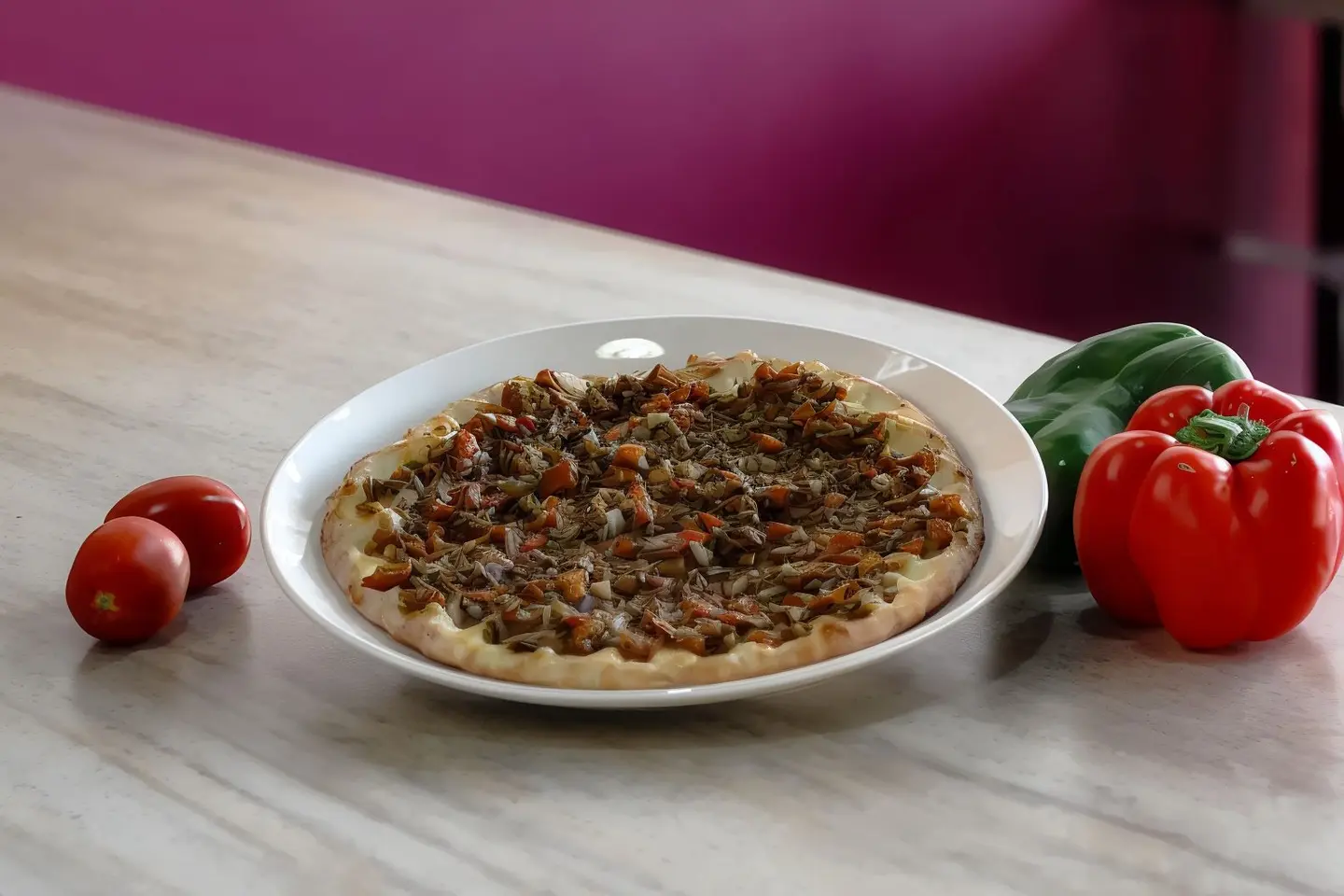 Zaatar Tomato And Onions