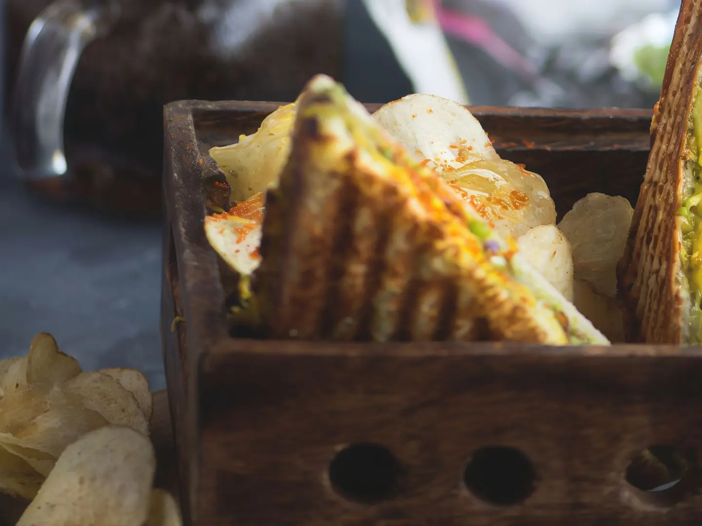 ساندوتش سانتا كروز بالجبن والفلفل الحار