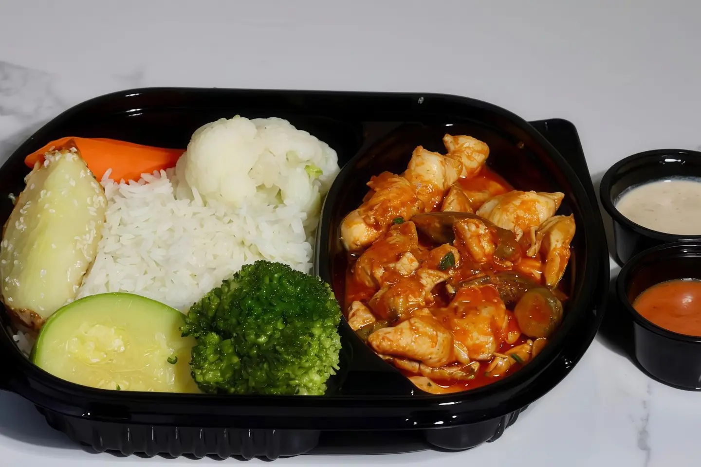 دجاج بالباميه - مائتي غرام