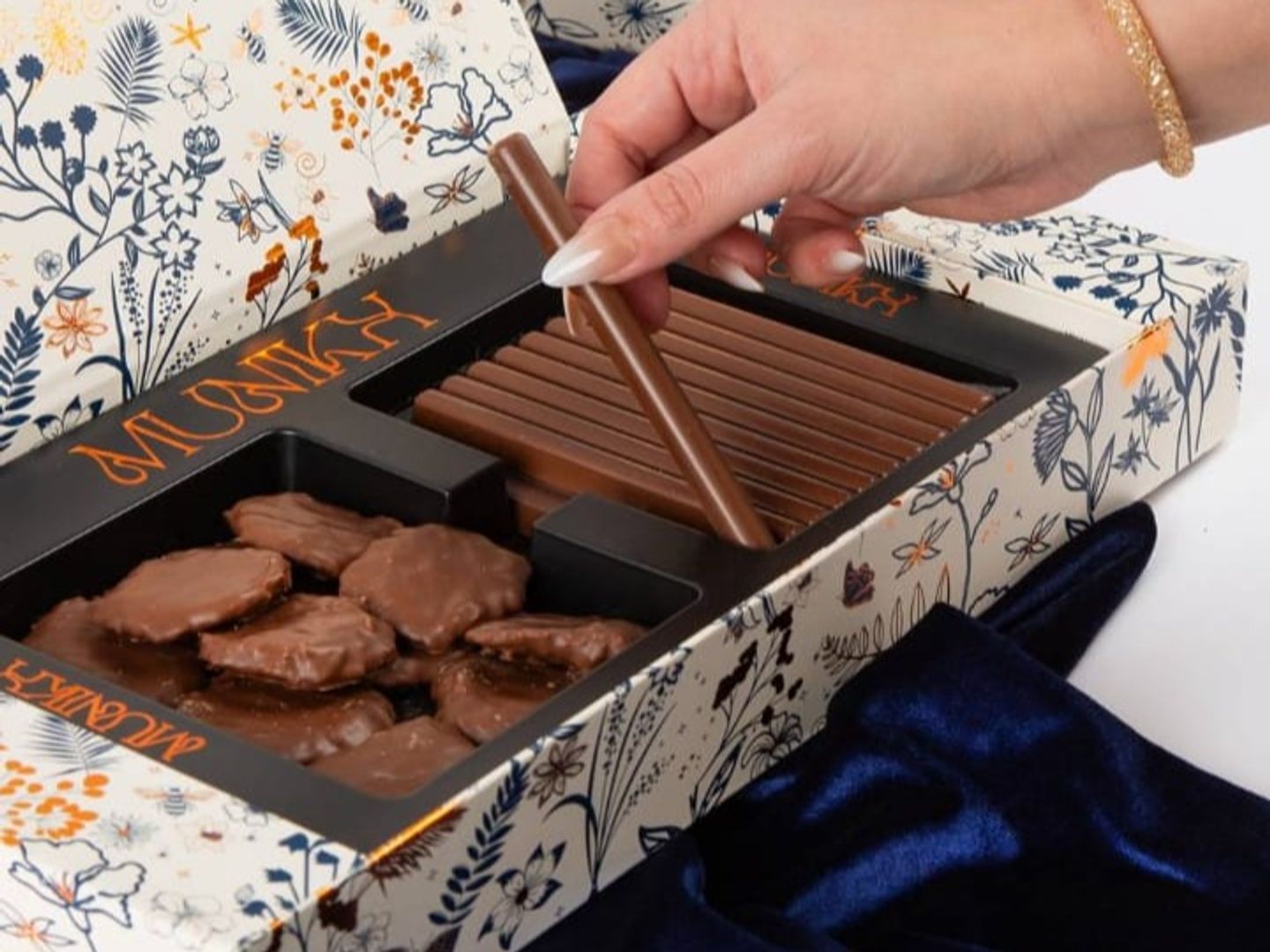 Munikh Sticks