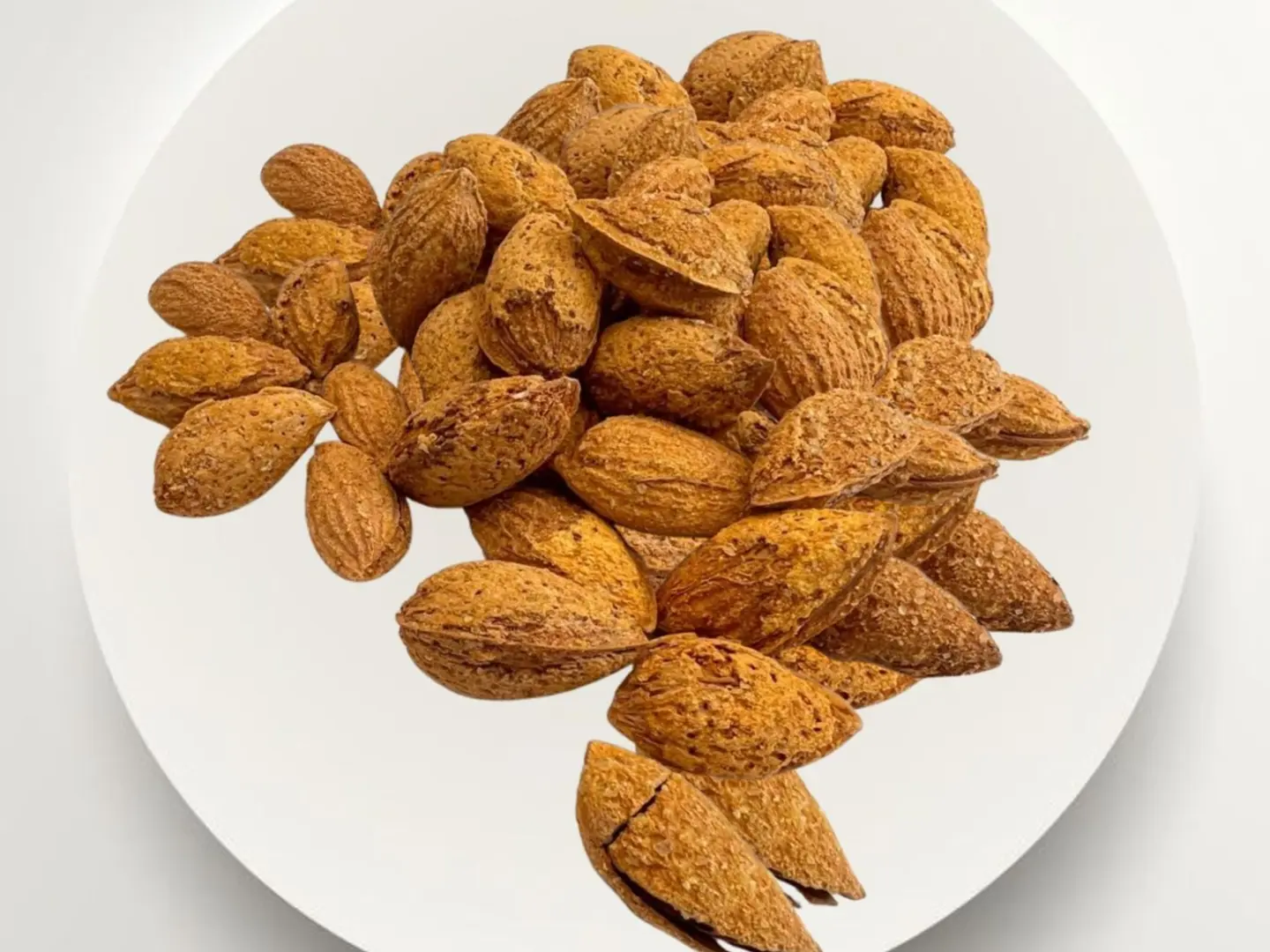 لوز بالقشر - ٥٠٠ جرام