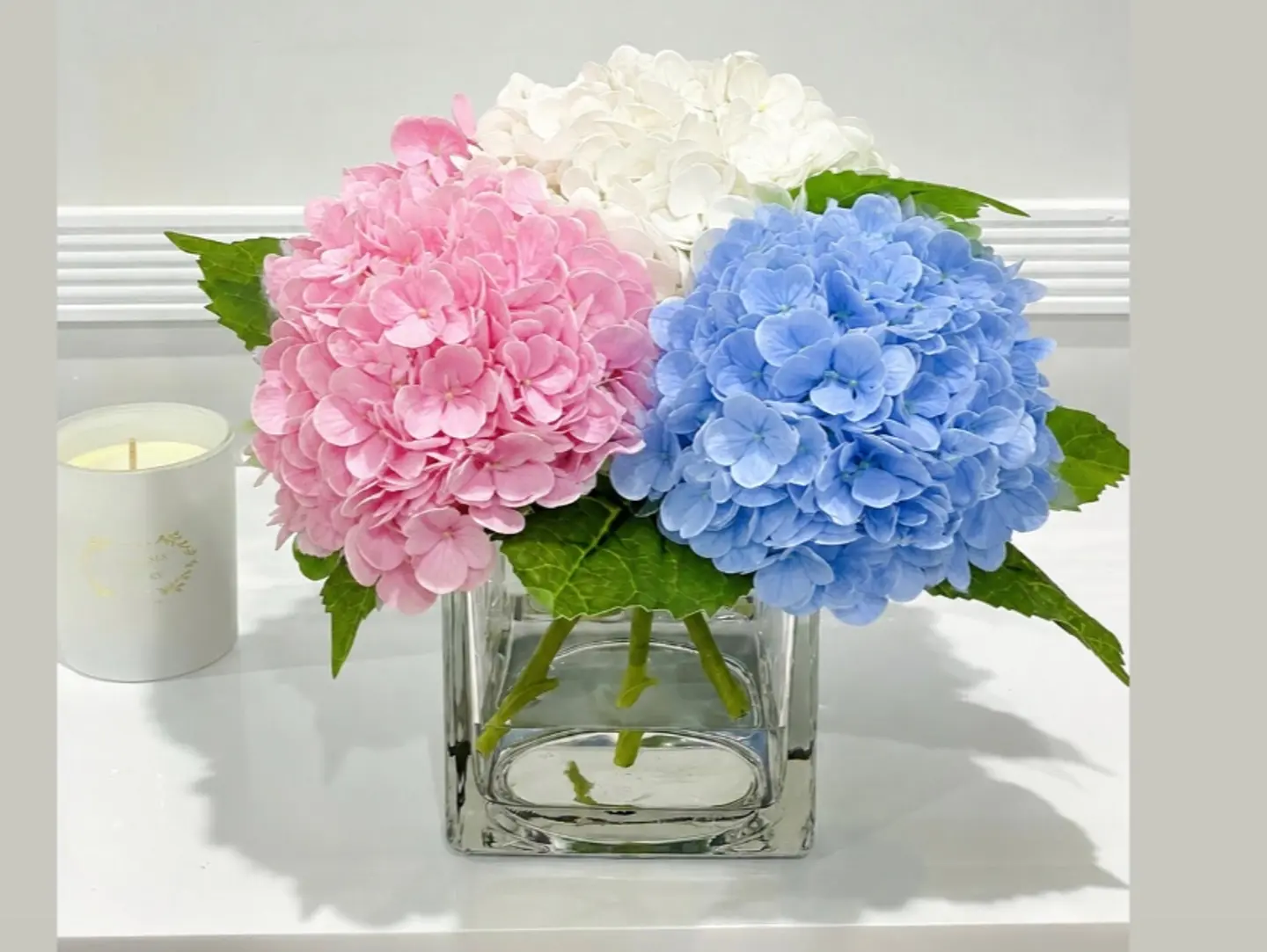 Mixed Hydrangea Mini Vase