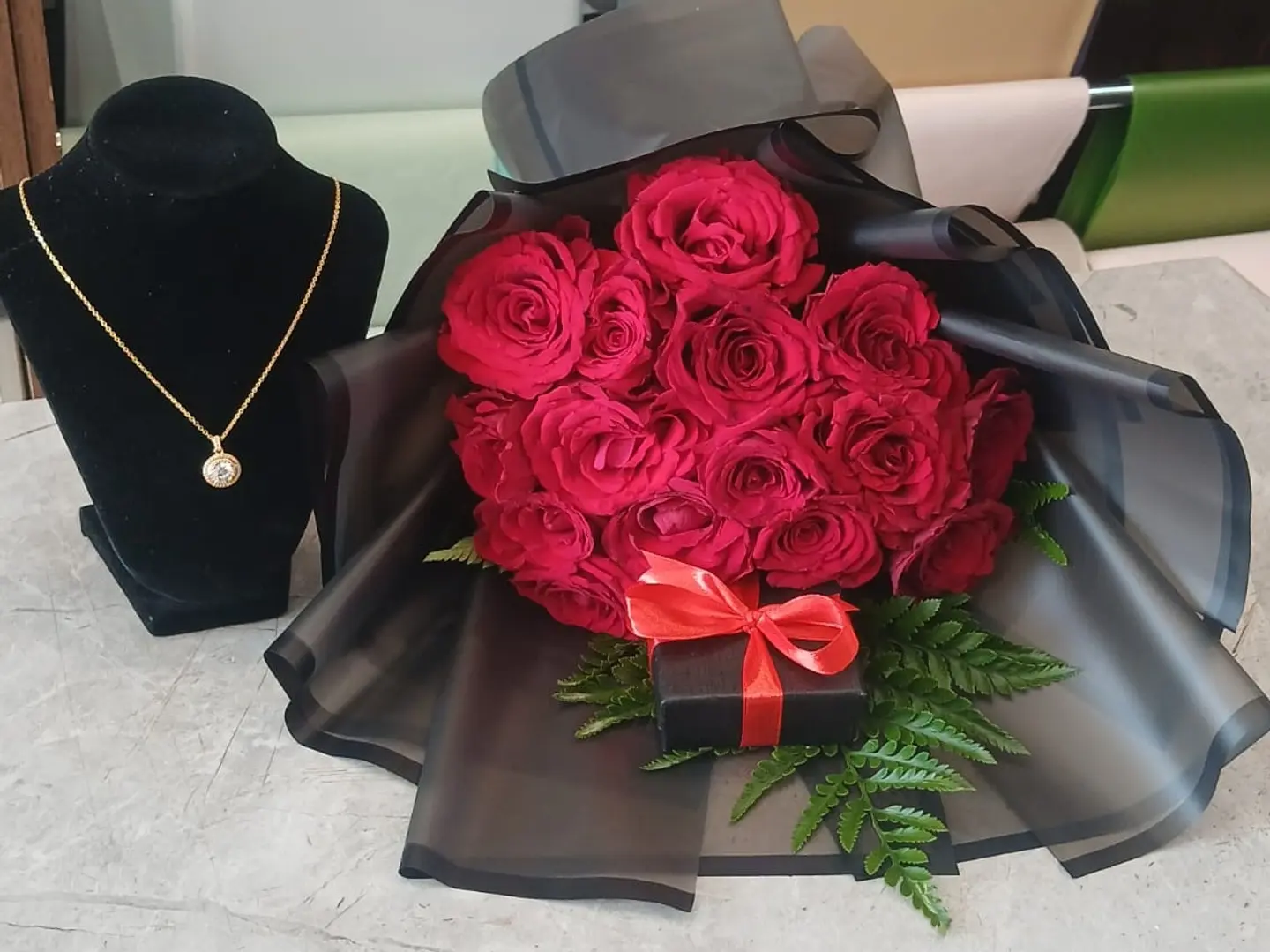 سلسال اللامع