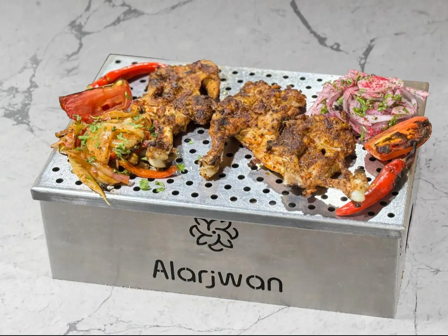 أفخاذ دجاج مشوية