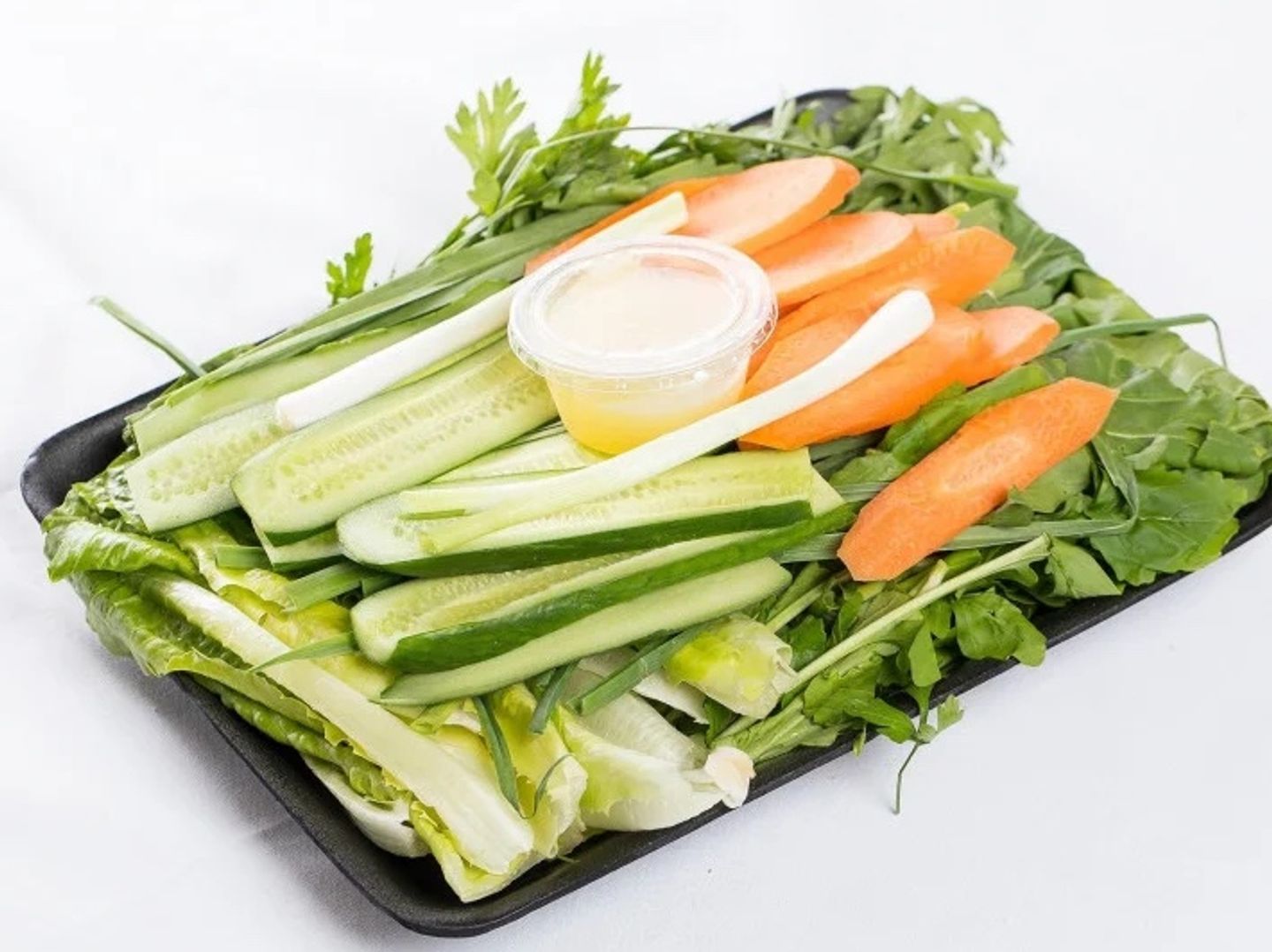 Large Sliced Green Salad