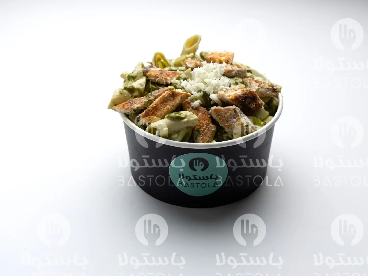 فيتوتشيني بيستو دجاج