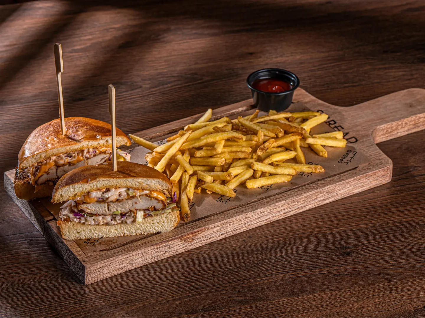 ساندويش الدجاج الشهير