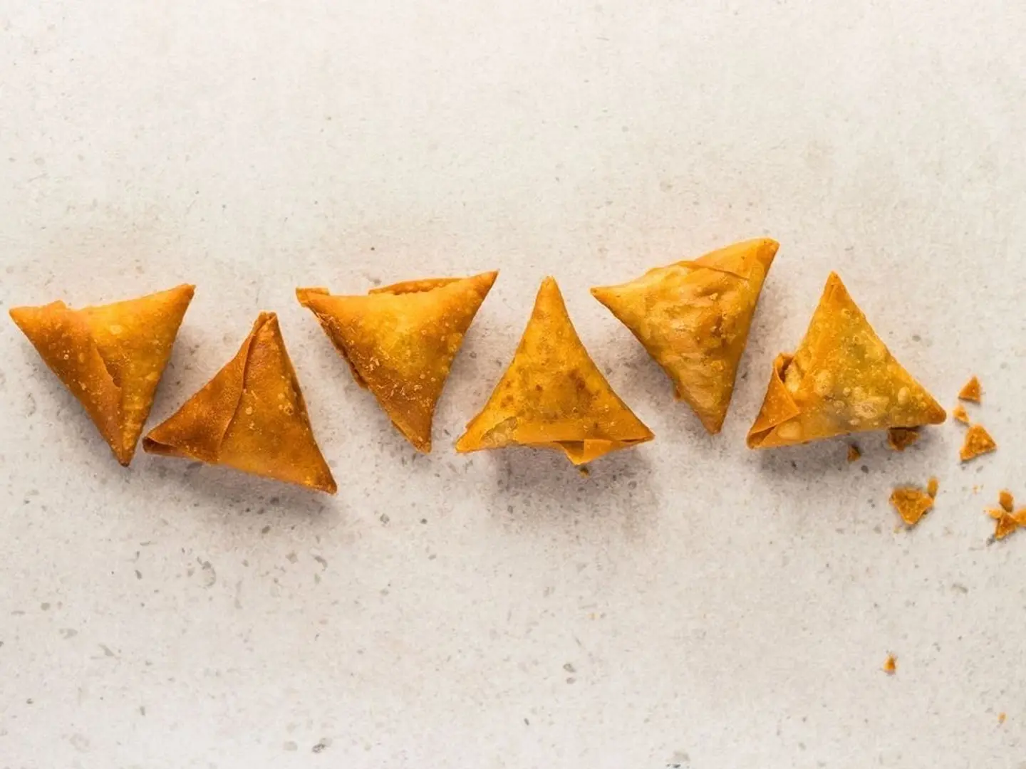 Half Kilo Chicken Samosa