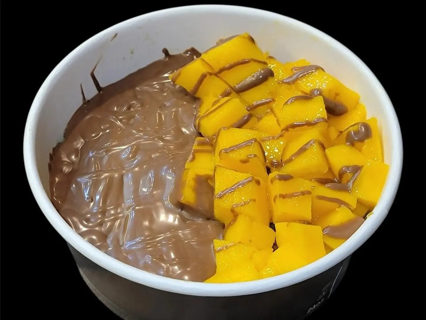 كنافه بووم نيوتيلا مع مانجو