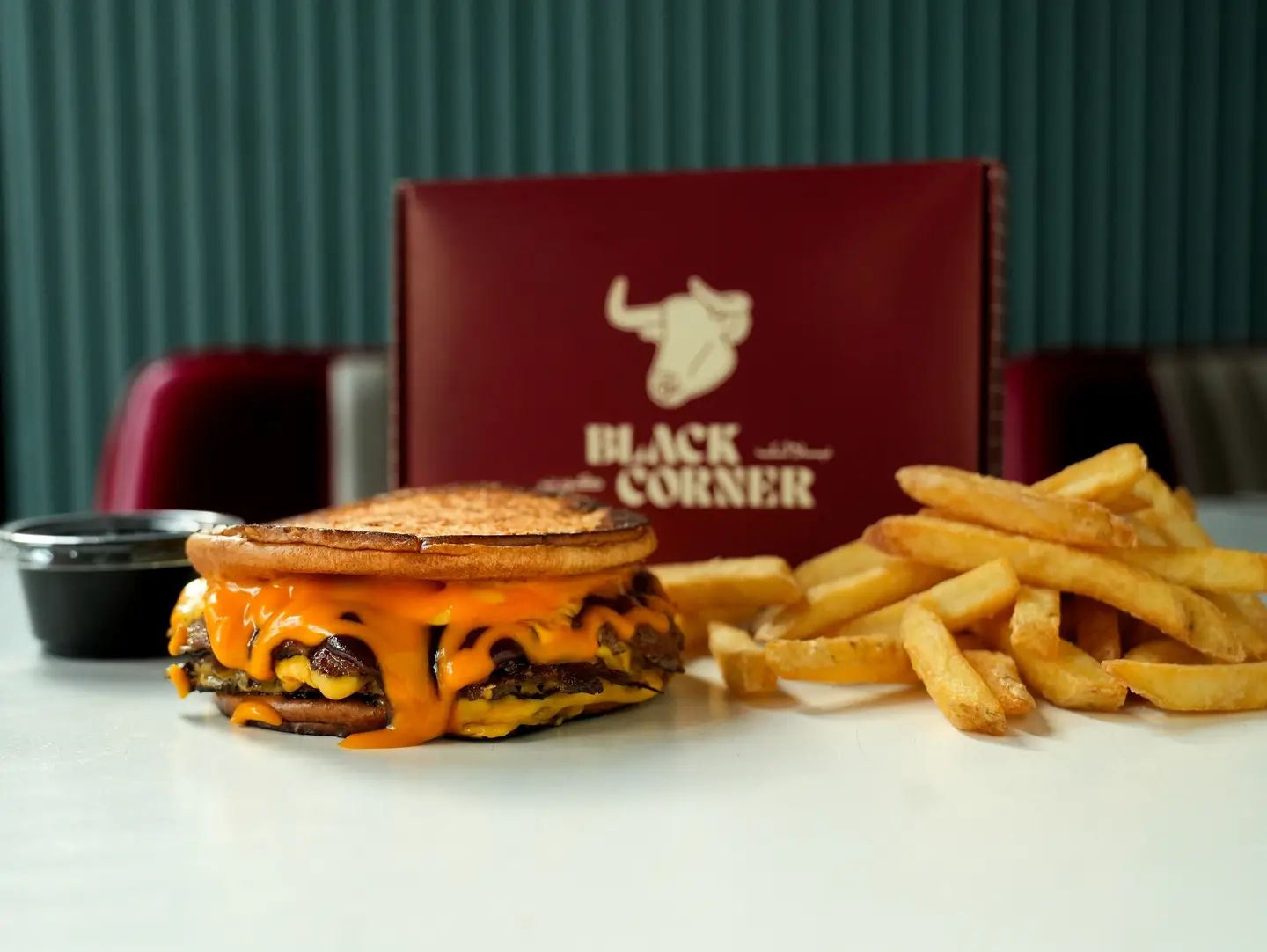 Box Reverse Beef Burger