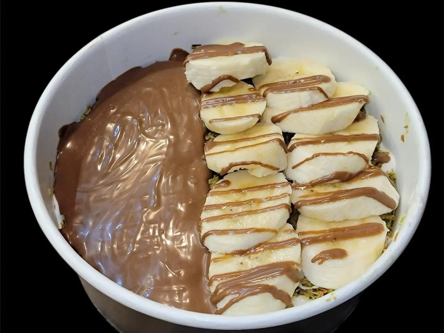 كنافه بووم نيوتيلا مع موز