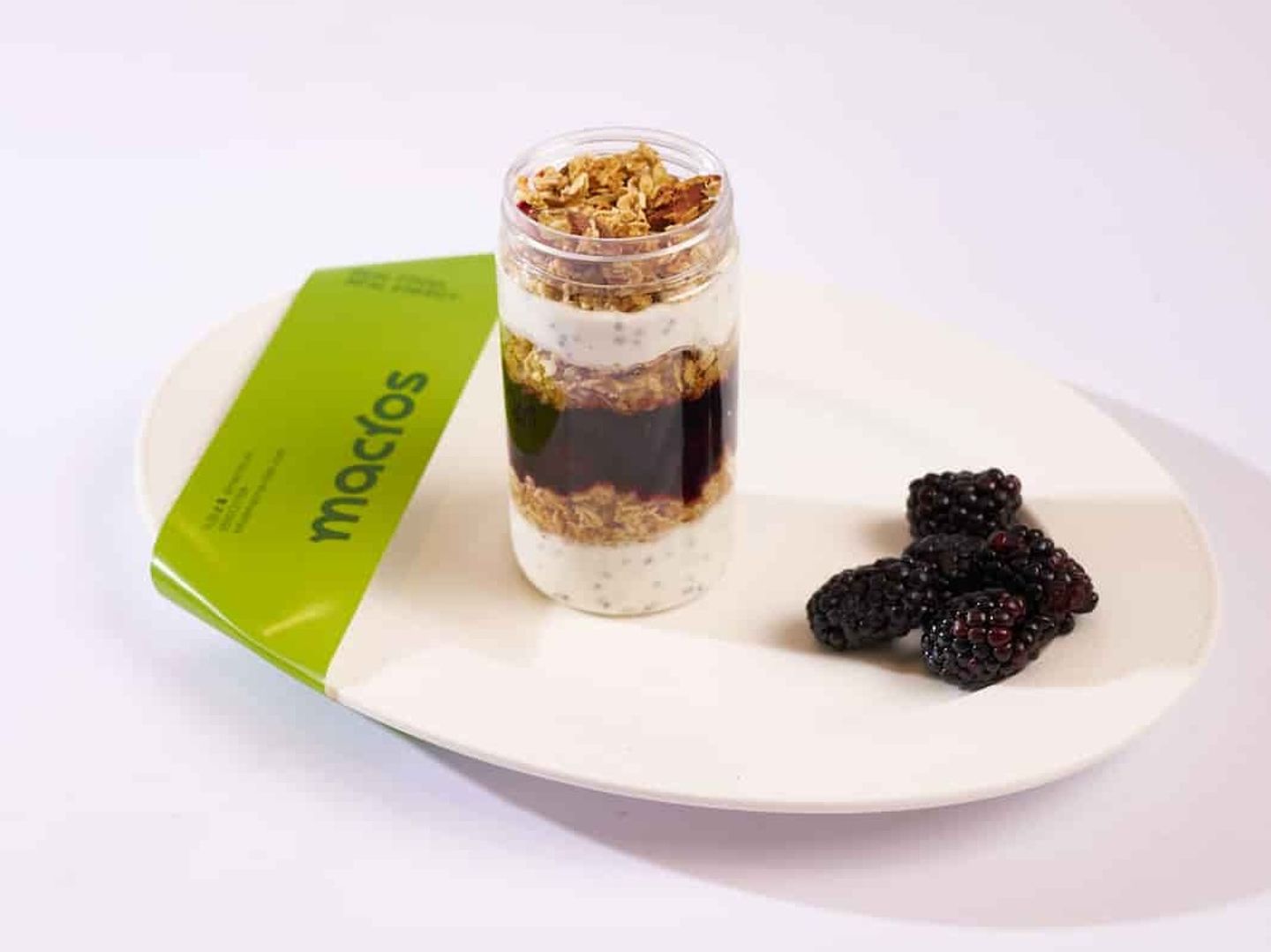 Blackberry Granola