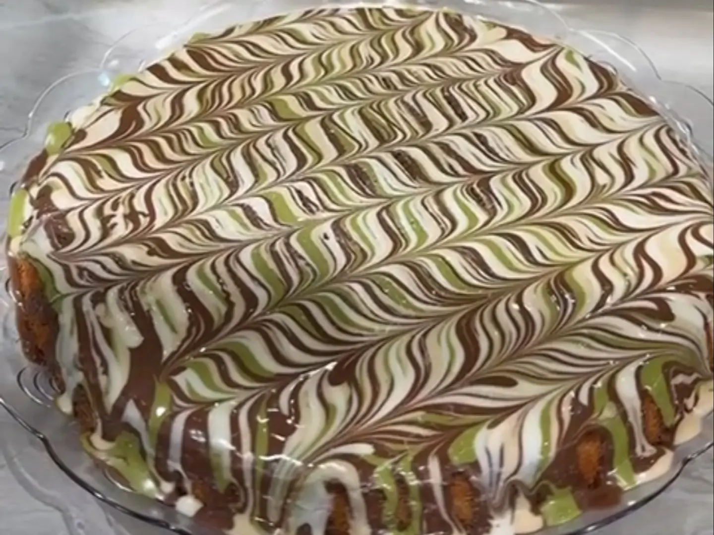 Stuffed Kunafa With Mixed Bottom