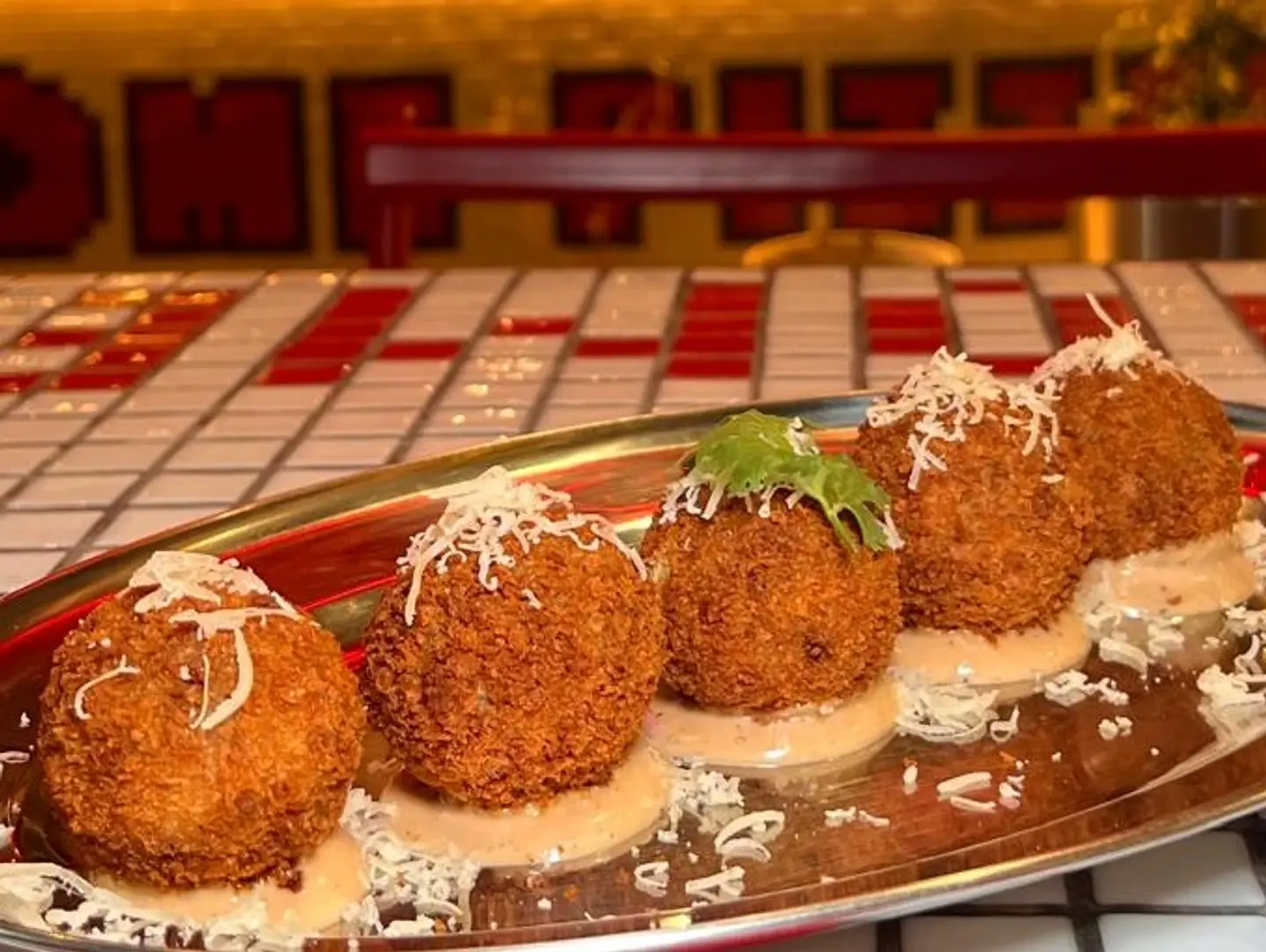 كرات الجبن بالبريسكيت