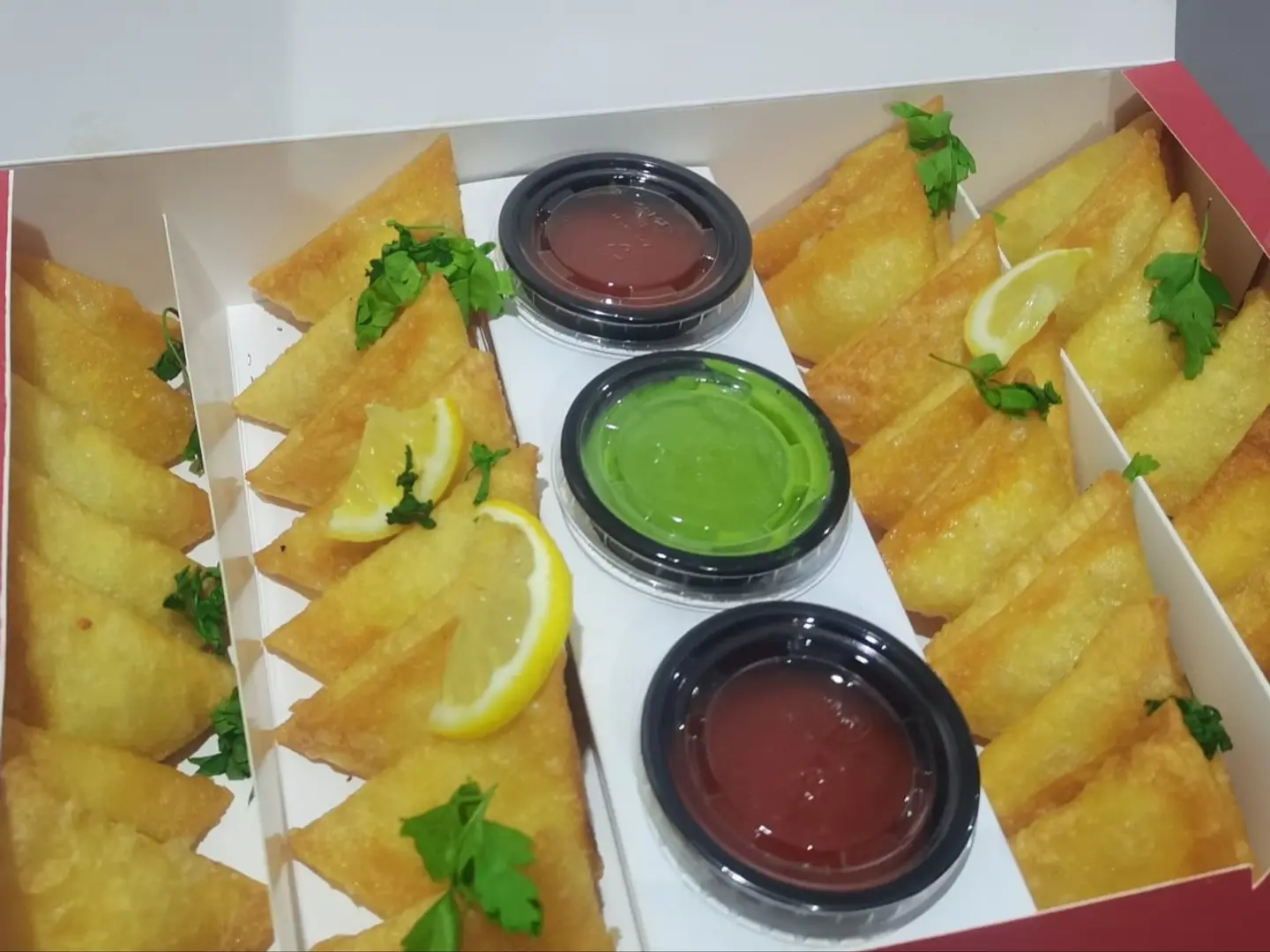 سنبوسة دجاج عادى