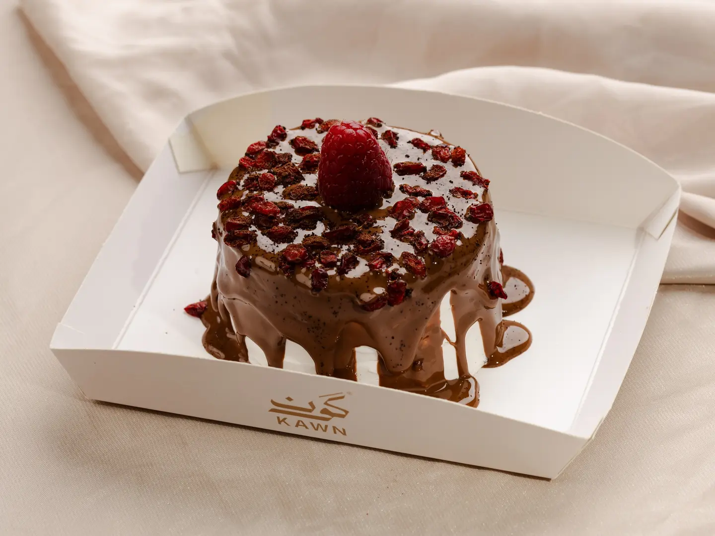 كيكة شوكلت بالرمان