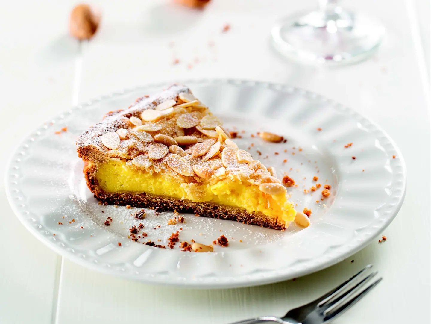 Almond Tart Cake Slice