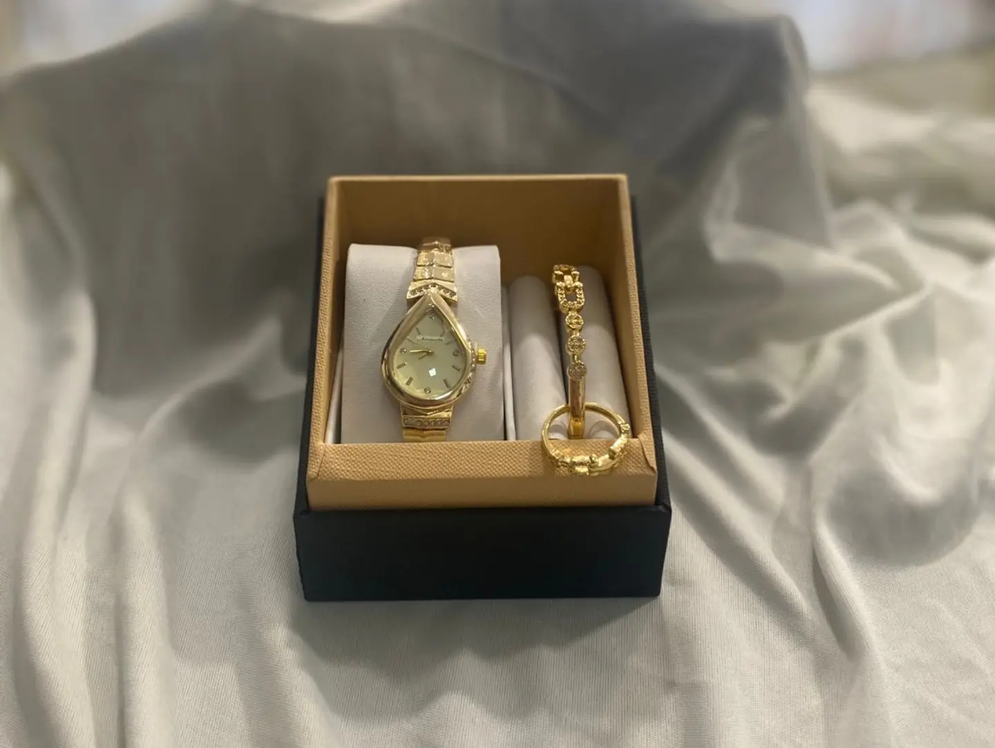 Women's Set