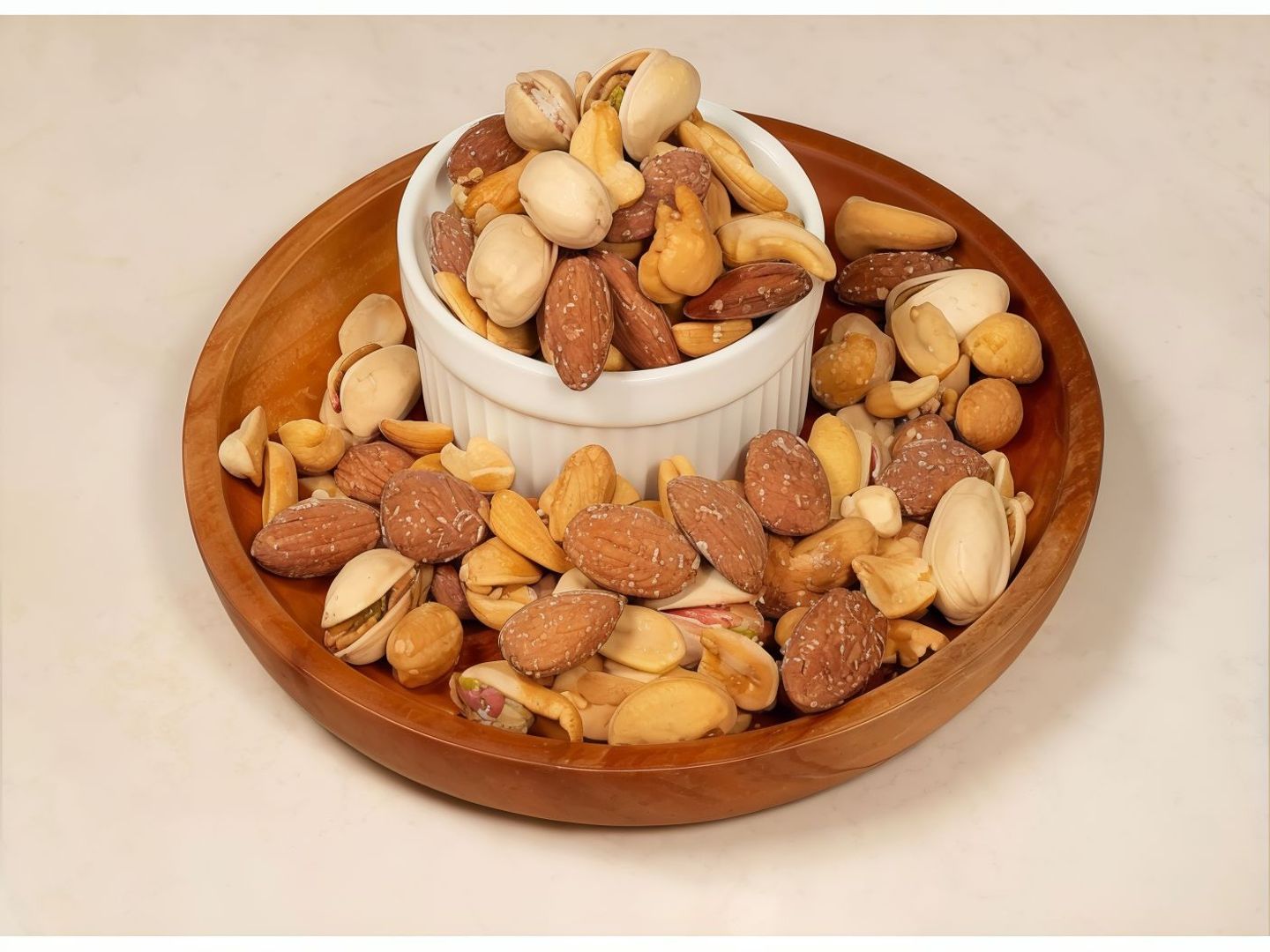 مكسرات مشكلة