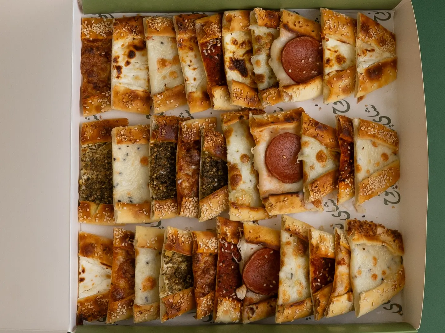 فطاير مشكله بوكس كبير