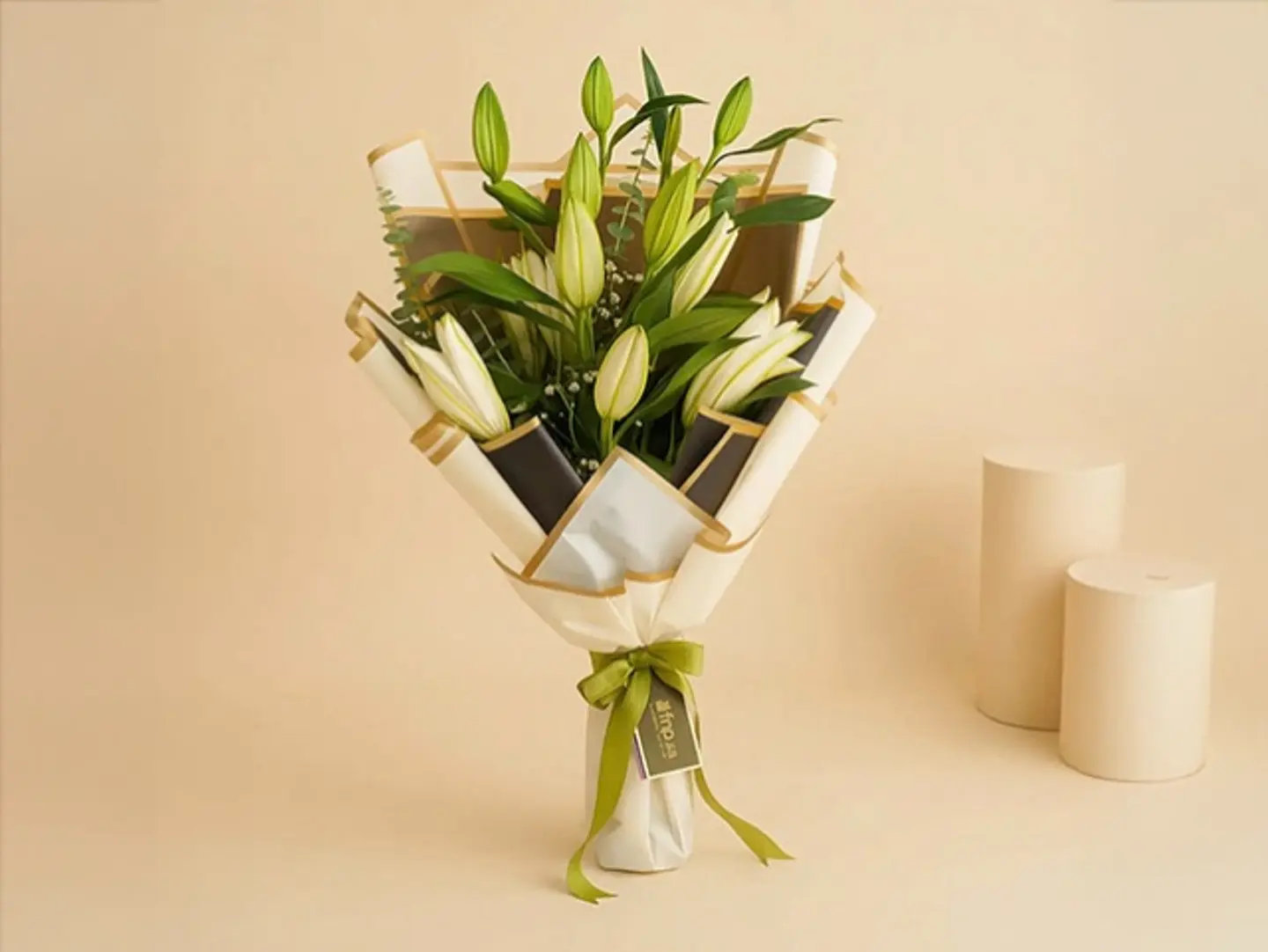 Mini White Lily Bouquet