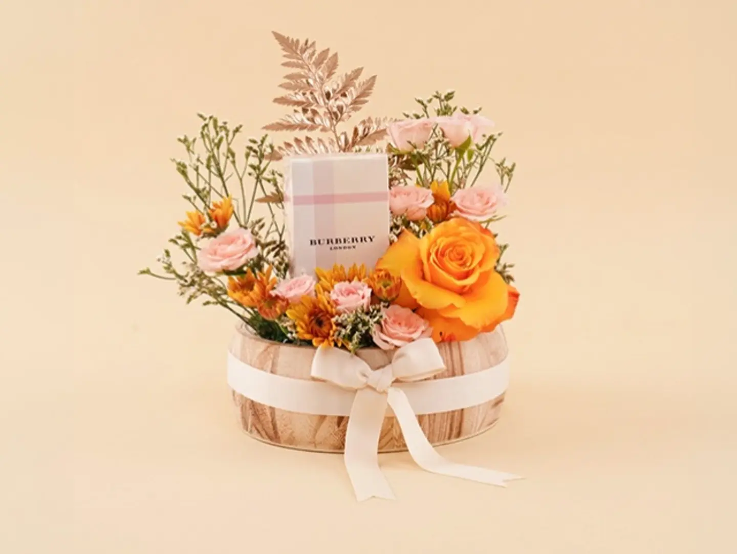 Delight Box Roses N Burberry London Perfume For Her