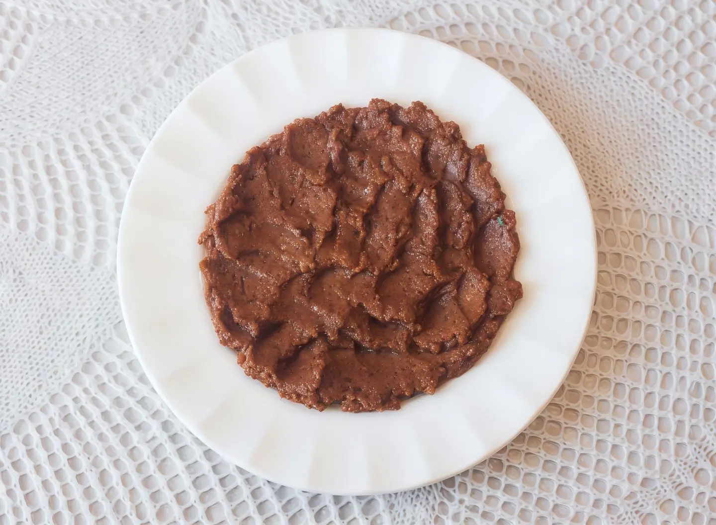 عرايس محمرة