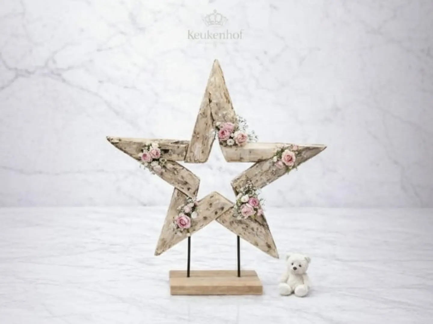 Small Luxury Wooden Star Model Without Flowers