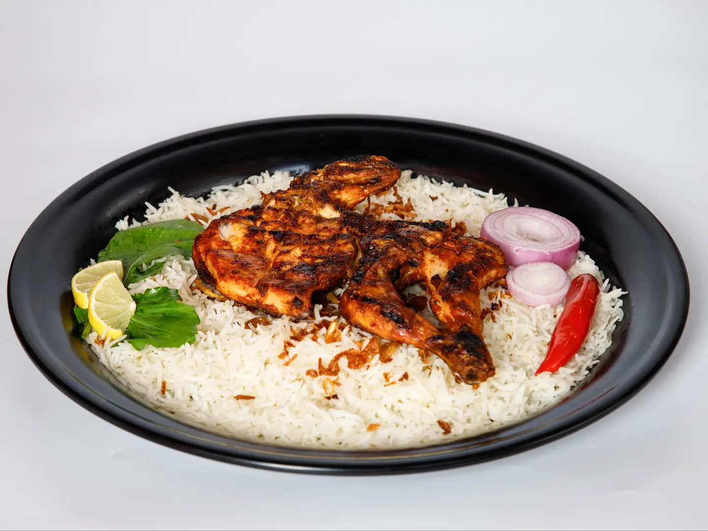 نصف دجاج الفحم مع أرز