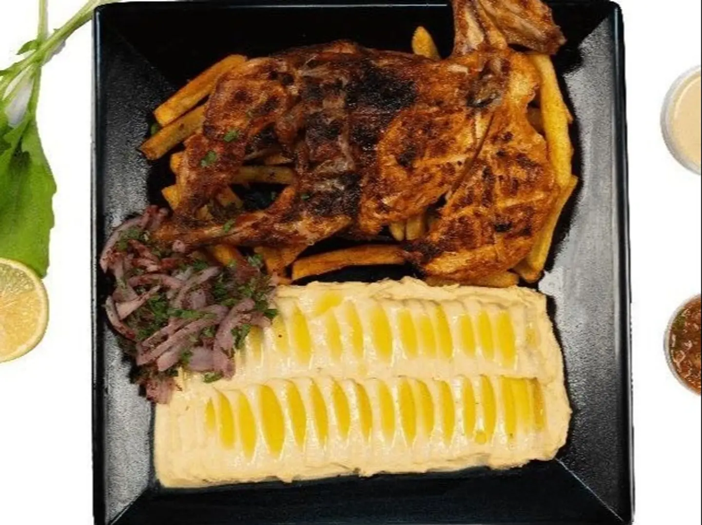 نصف دجاجة على الفحم بدون إضافات