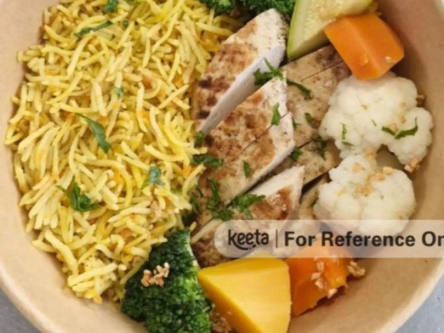 دجاج مشوي مع أرز بالزعفران