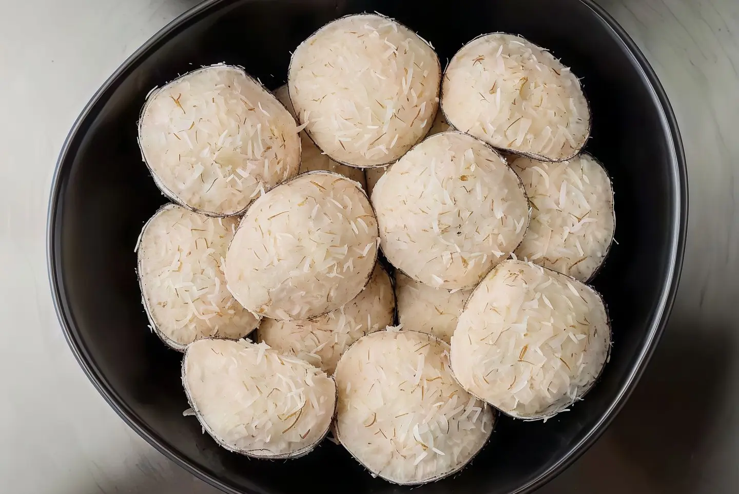 Coconut - 6 Pieces