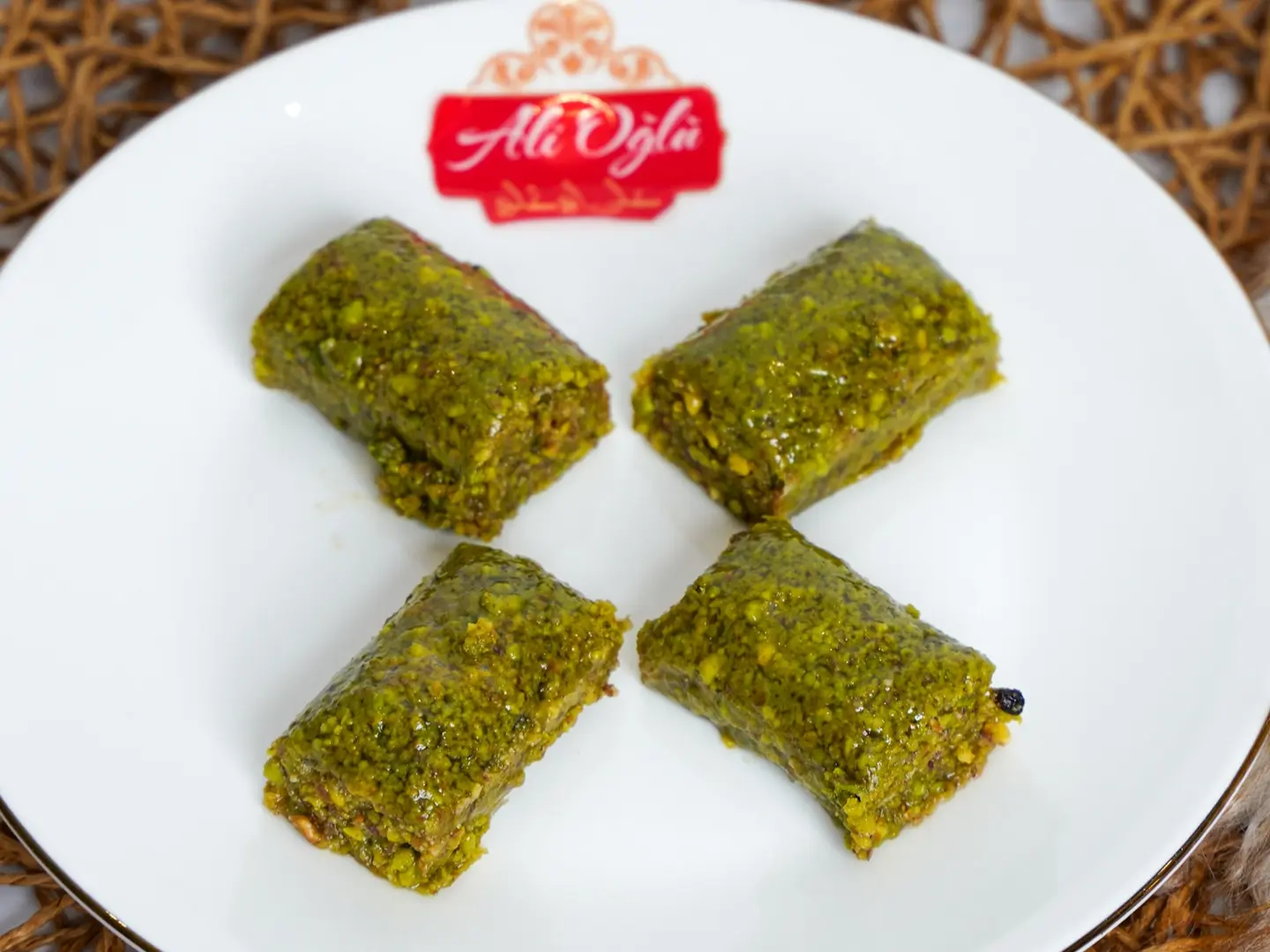 Pistachio Dolma - Kilo