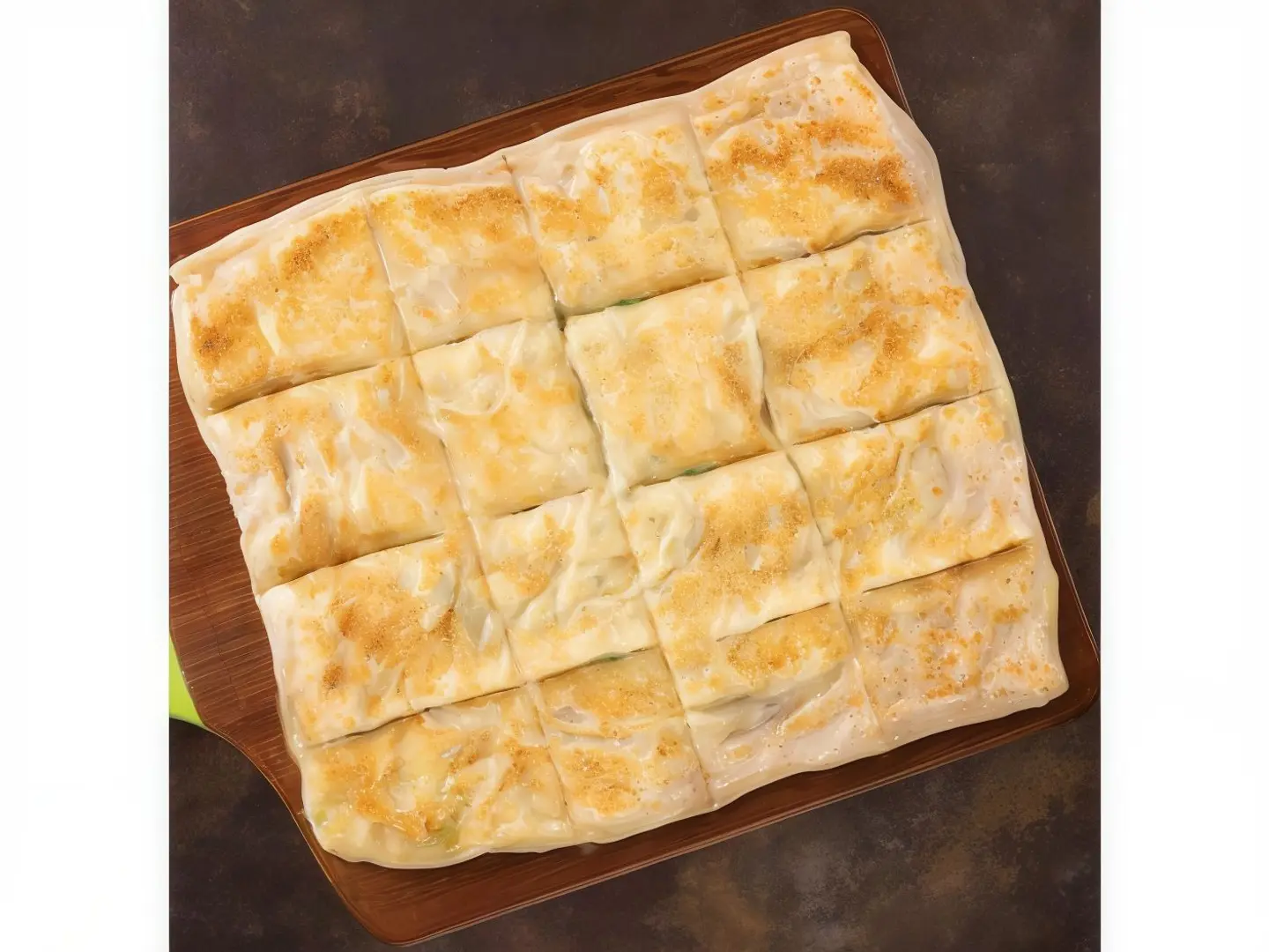 مطبق قشطة مع عسل
