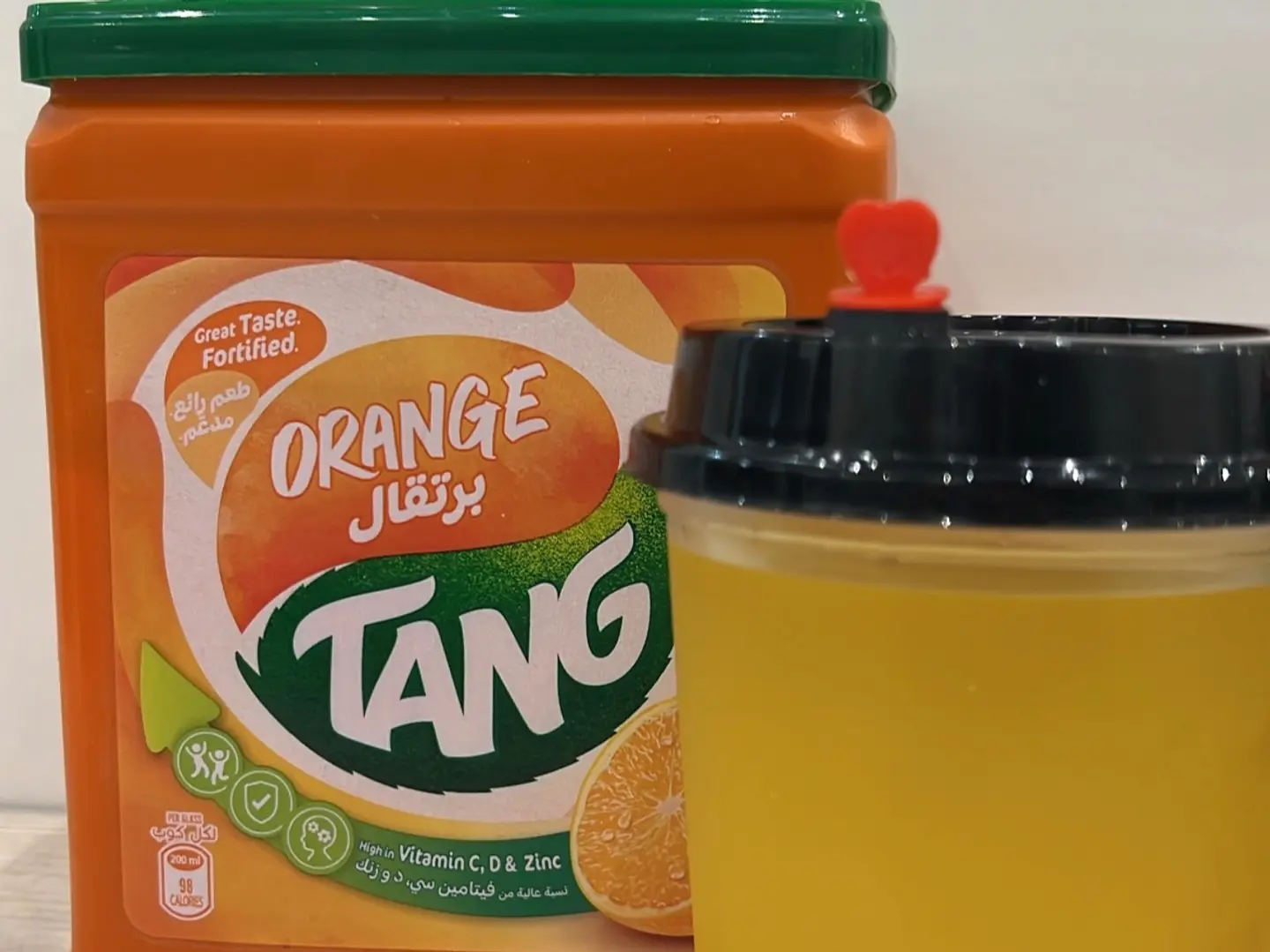 عصير تانج